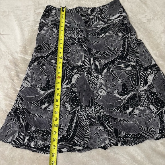 Carole Little 100% Silk Lined Skirt Size 10 - Picture 3 of 5